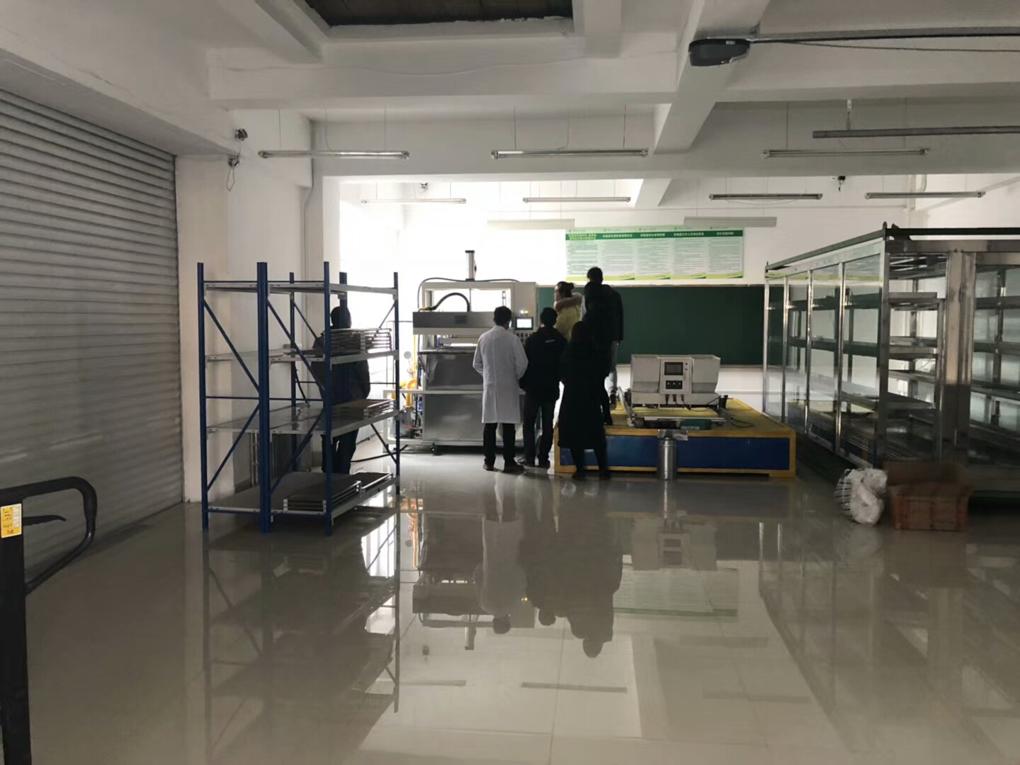 大學(xué)研究院秸稈營養(yǎng)基質(zhì)盤育秧盤實(shí)驗(yàn)室設(shè)備